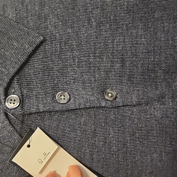 Banana Republic wool polo - Picture 6 of 9
